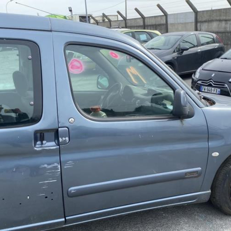 Vitre avant droit CITROEN BERLINGO 1 Photo n°18