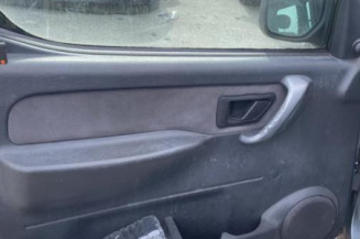 Vitre avant droit CITROEN BERLINGO 1