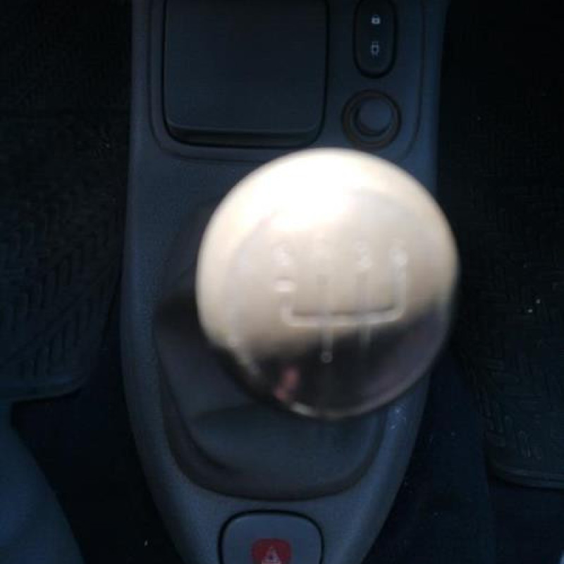 Bouton de warning RENAULT CLIO 2 Photo n°10