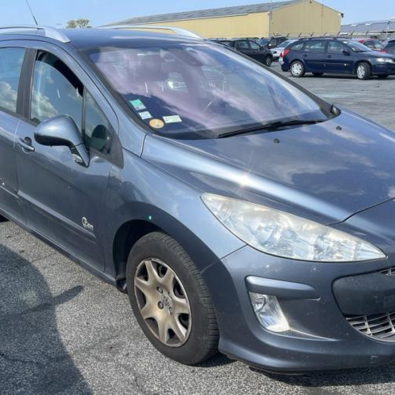 Vitre avant gauche PEUGEOT 308 1 SW Photo n°8