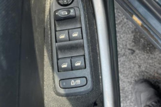 Vitre avant gauche PEUGEOT 308 1 SW