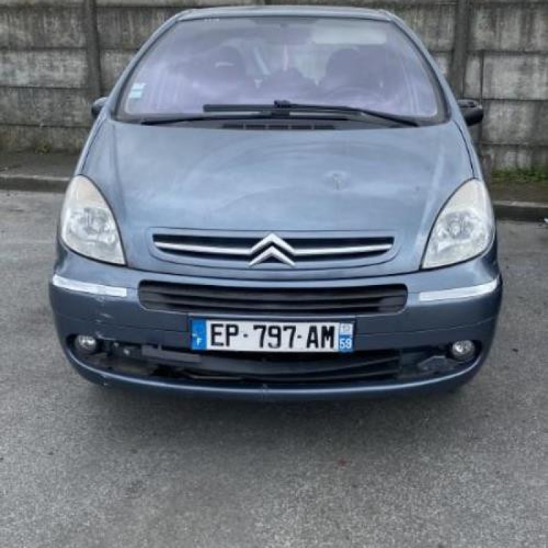 Optique avant principal gauche (feux)(phare) CITROEN XSARA PICASSO Photo n°9