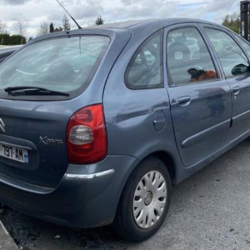 Optique avant principal gauche (feux)(phare) CITROEN XSARA PICASSO Photo n°13
