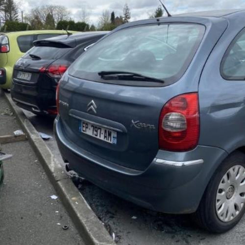 Optique avant principal gauche (feux)(phare) CITROEN XSARA PICASSO Photo n°14