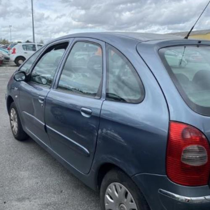 Optique avant principal gauche (feux)(phare) CITROEN XSARA PICASSO Photo n°16