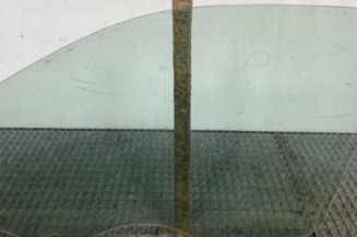 Vitre avant droit PEUGEOT 2008 2