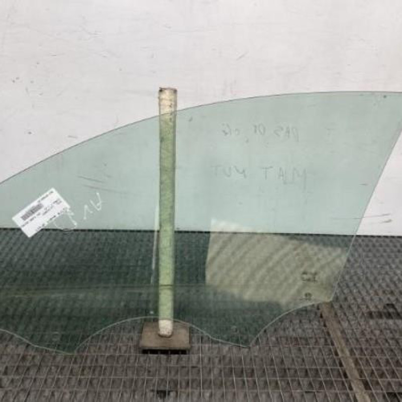 Vitre avant droit OPEL CORSA F Photo n°7
