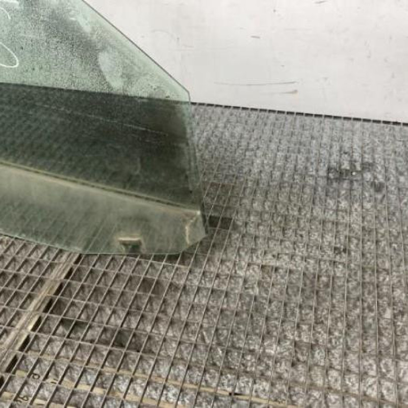 Vitre avant droit AUDI A3 2 Photo n°5