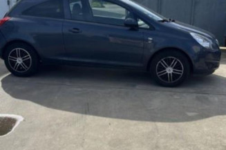 Aile avant gauche OPEL CORSA D