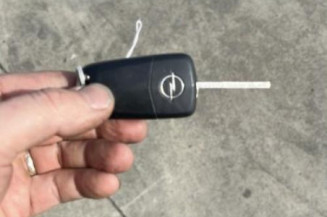 Aile avant gauche OPEL CORSA D