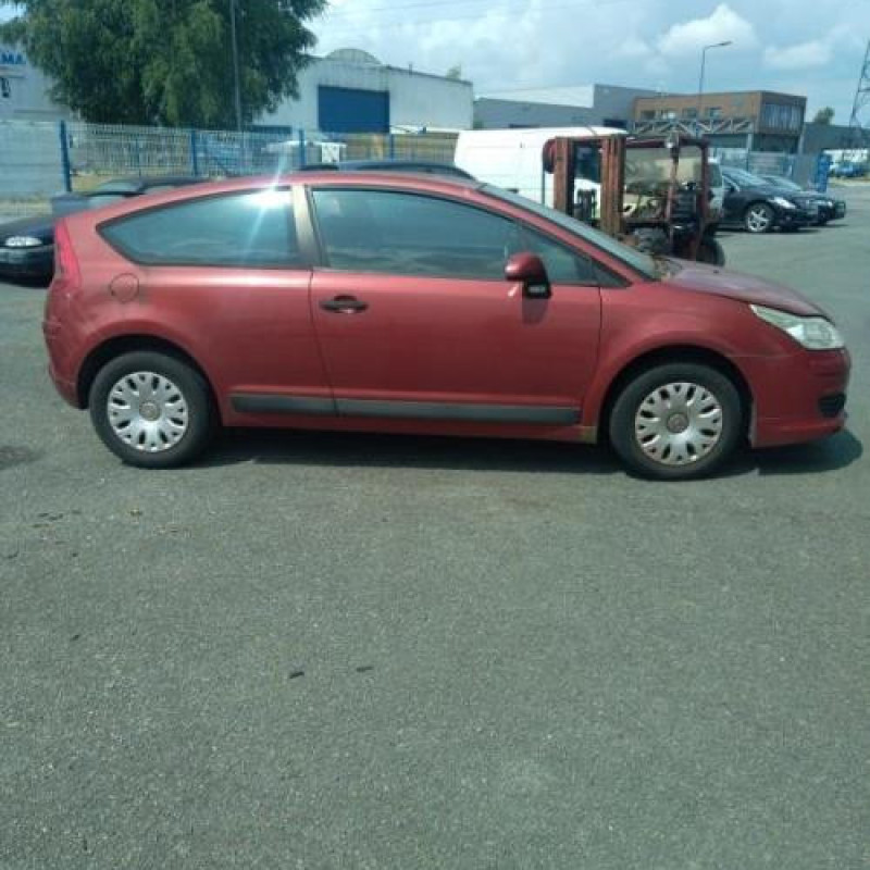 Vitre avant gauche CITROEN C4 1 Photo n°8