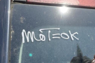 Vitre avant gauche CITROEN C4 1