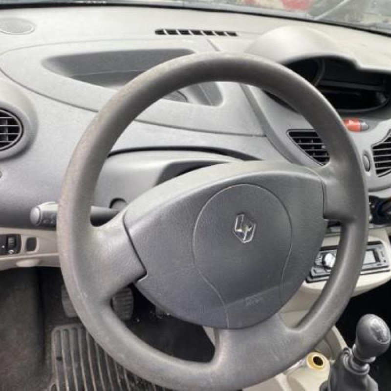 Porte avant droit RENAULT TWINGO 2 Photo n°19