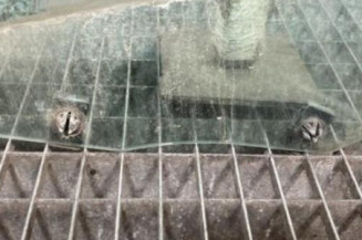 Vitre avant gauche PEUGEOT 308 1