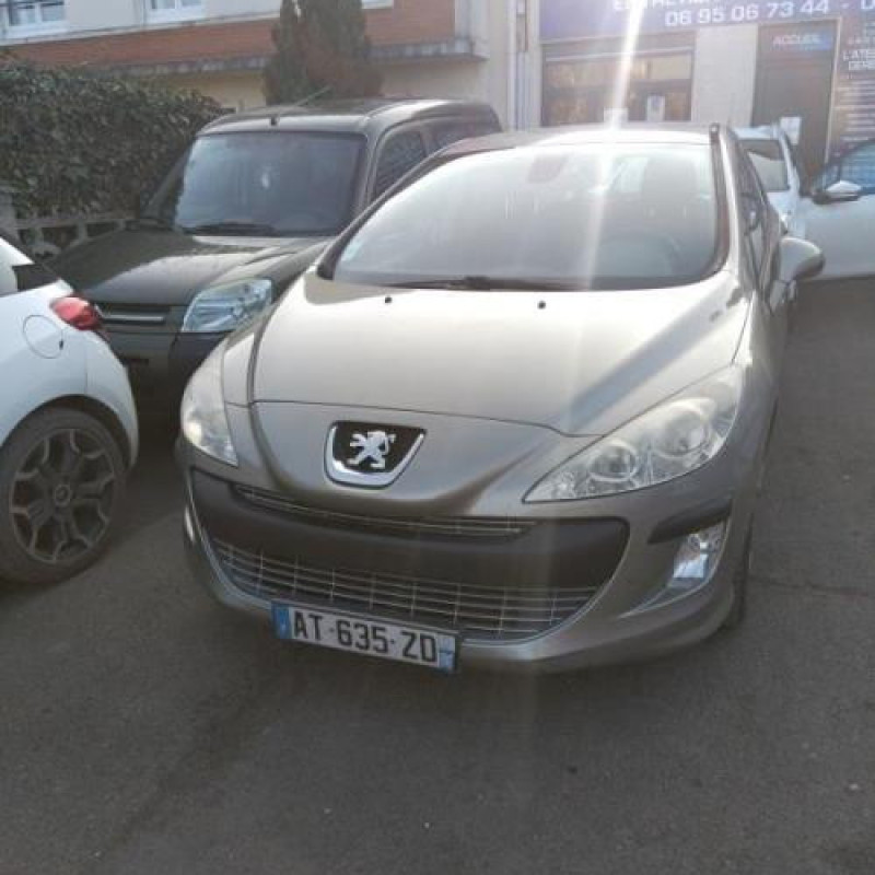 Vitre avant gauche PEUGEOT 308 1 Photo n°7