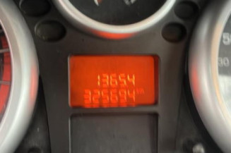 Vitre avant droit PEUGEOT 207