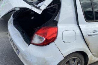 Serrure avant droit RENAULT CLIO 3