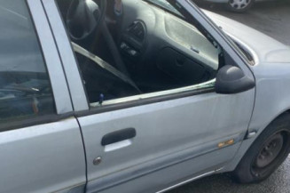 Calandre CITROEN SAXO