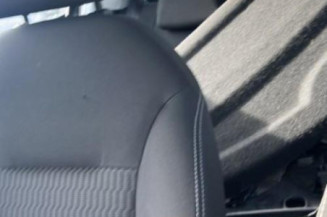 Vitre avant gauche PEUGEOT 208 1