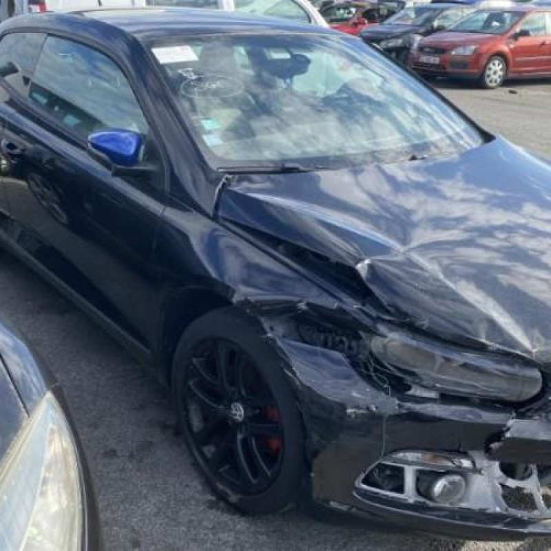 Porte avant droit VOLKSWAGEN SCIROCCO 3 Photo n°20