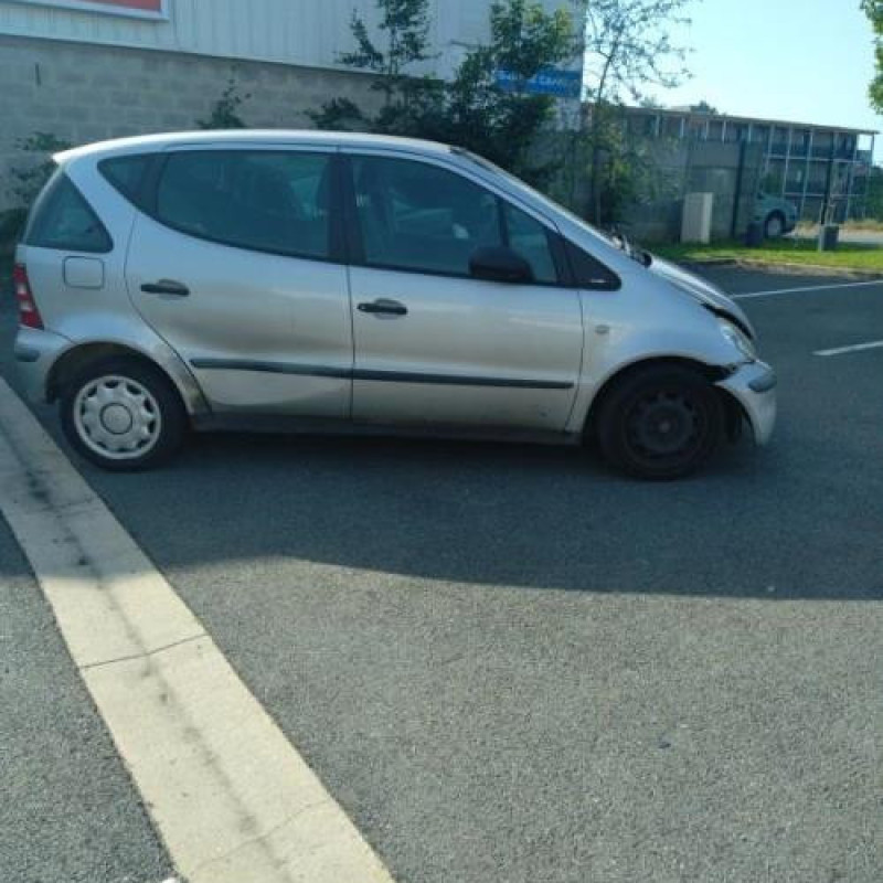 Retroviseur droit MERCEDES CLASSE A 168 Photo n°7