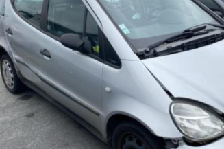 Retroviseur droit MERCEDES CLASSE A 168