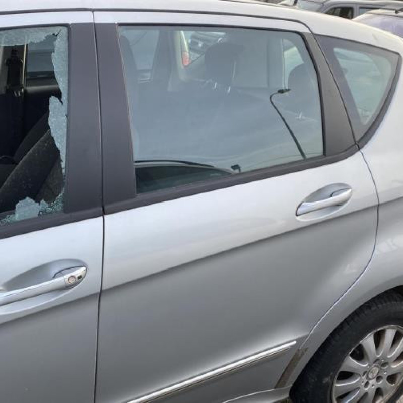 Feu arriere principal droit (feux) MERCEDES CLASSE A 169 Photo n°8