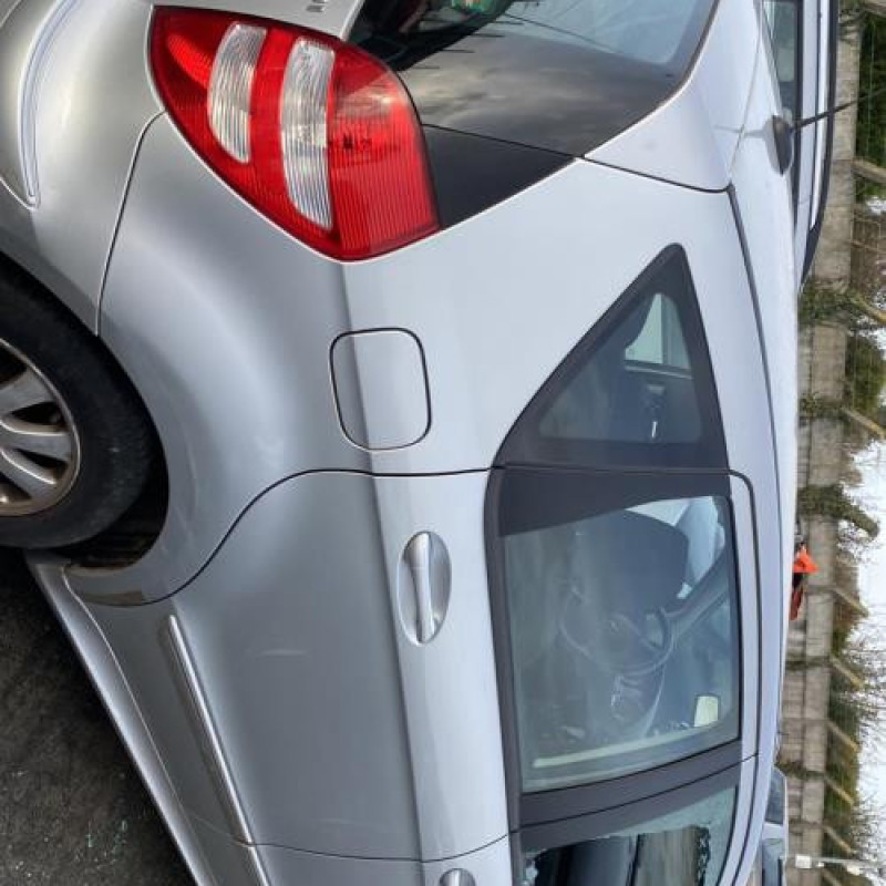 Feu arriere principal droit (feux) MERCEDES CLASSE A 169 Photo n°12