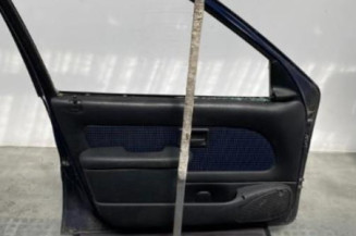 Porte avant gauche PEUGEOT 106