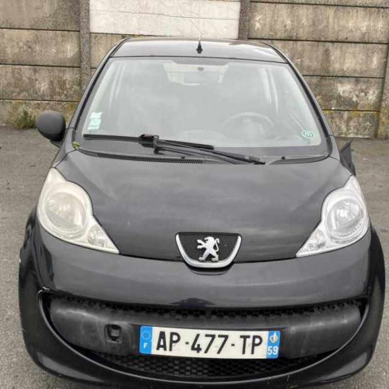 Porte avant droit PEUGEOT 107 Photo n°9