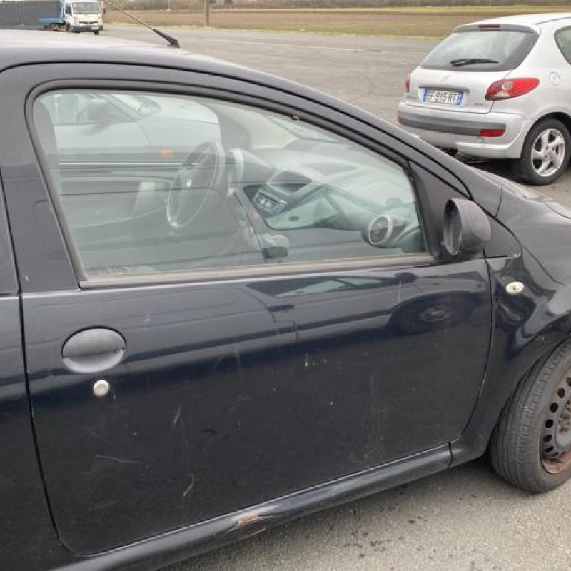 Porte avant droit PEUGEOT 107 Photo n°17