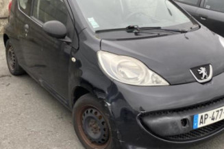 Serrure avant gauche PEUGEOT 107