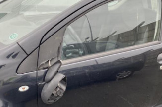 Serrure avant gauche PEUGEOT 107