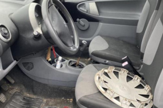 Serrure avant gauche PEUGEOT 107