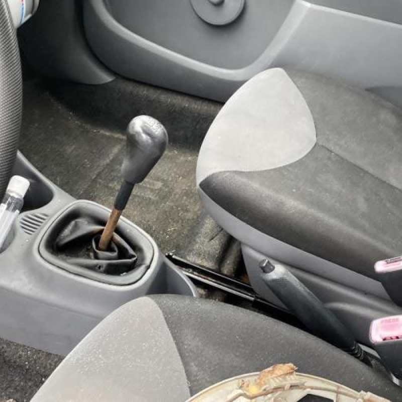 Serrure avant gauche PEUGEOT 107 Photo n°18