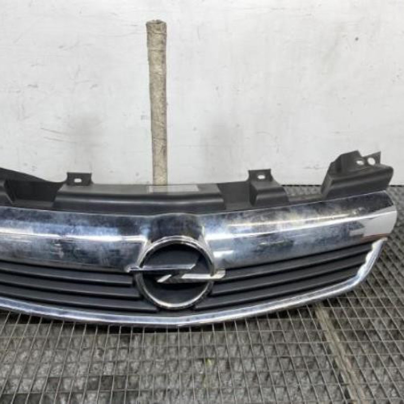 Calandre OPEL ZAFIRA B Photo n°1