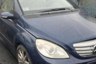 Feu arriere principal droit (feux) MERCEDES CLASSE B 245