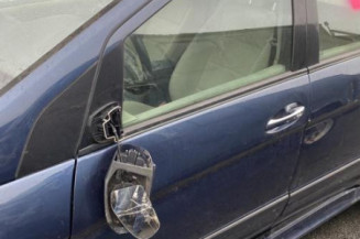 Feu arriere principal droit (feux) MERCEDES CLASSE B 245