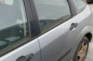 Serrure avant gauche FORD FOCUS 1