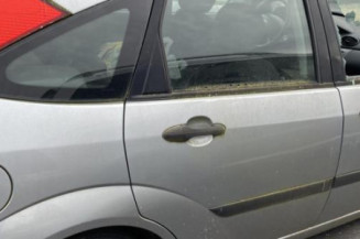 Serrure avant gauche FORD FOCUS 1