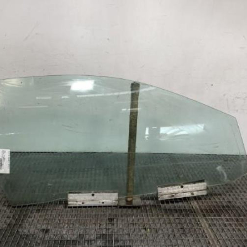 Vitre avant droit OPEL ASTRA G Photo n°1