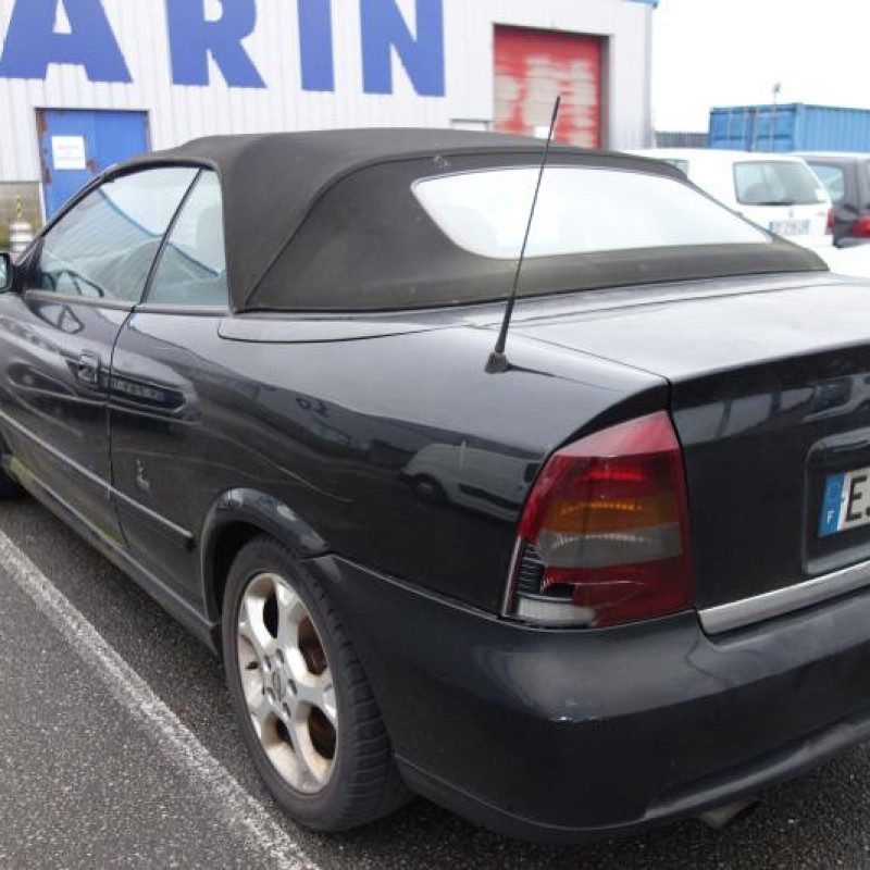 Vitre avant droit OPEL ASTRA G Photo n°11