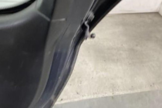 Malle/Hayon arriere FORD FIESTA 6