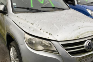 Vitre avant droit VOLKSWAGEN TIGUAN 1
