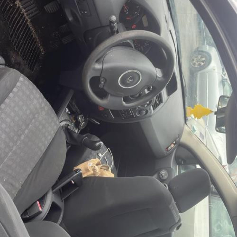 Leve vitre electrique avant gauche RENAULT MEGANE 2 Photo n°17