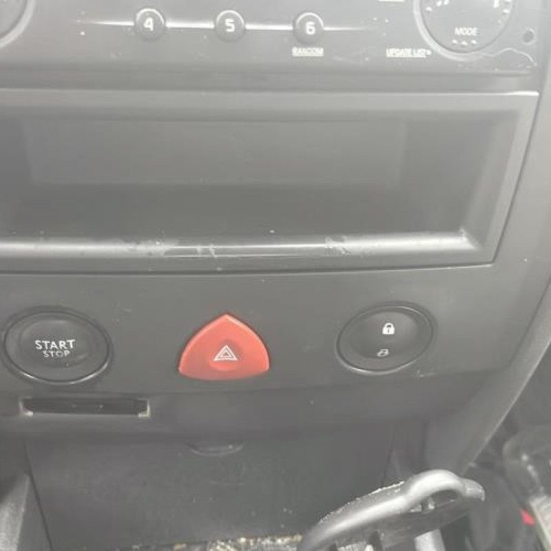 Leve vitre electrique avant gauche RENAULT MEGANE 2 Photo n°20
