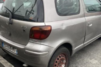 Retroviseur droit TOYOTA YARIS 1