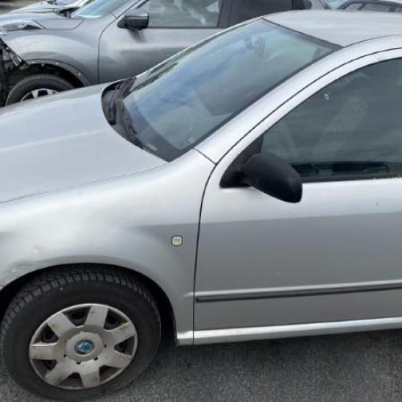 Retroviseur gauche SKODA FABIA 1 Photo n°14