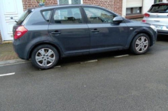 Retroviseur gauche KIA CEE-D 1