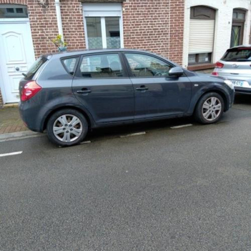 Retroviseur gauche KIA CEE-D 1 Photo n°9